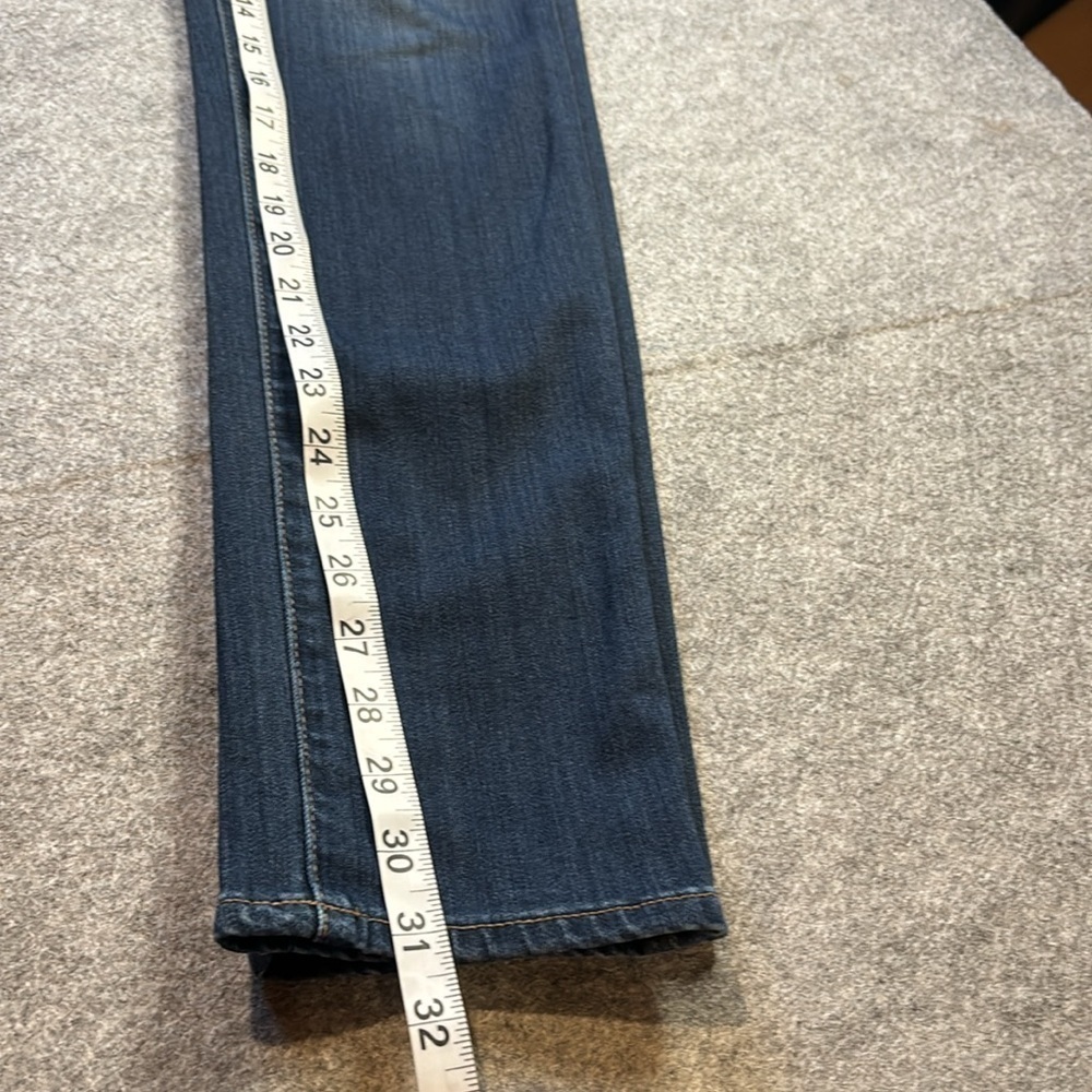 AG The Prima Mid Rise Cigarette, Size 27R - Picture 3 of 11